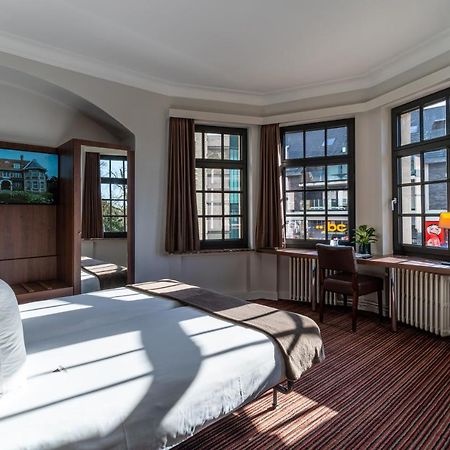 Hotel Villa Monte ハイスト・オプ・デン・ベルグ エクステリア 写真