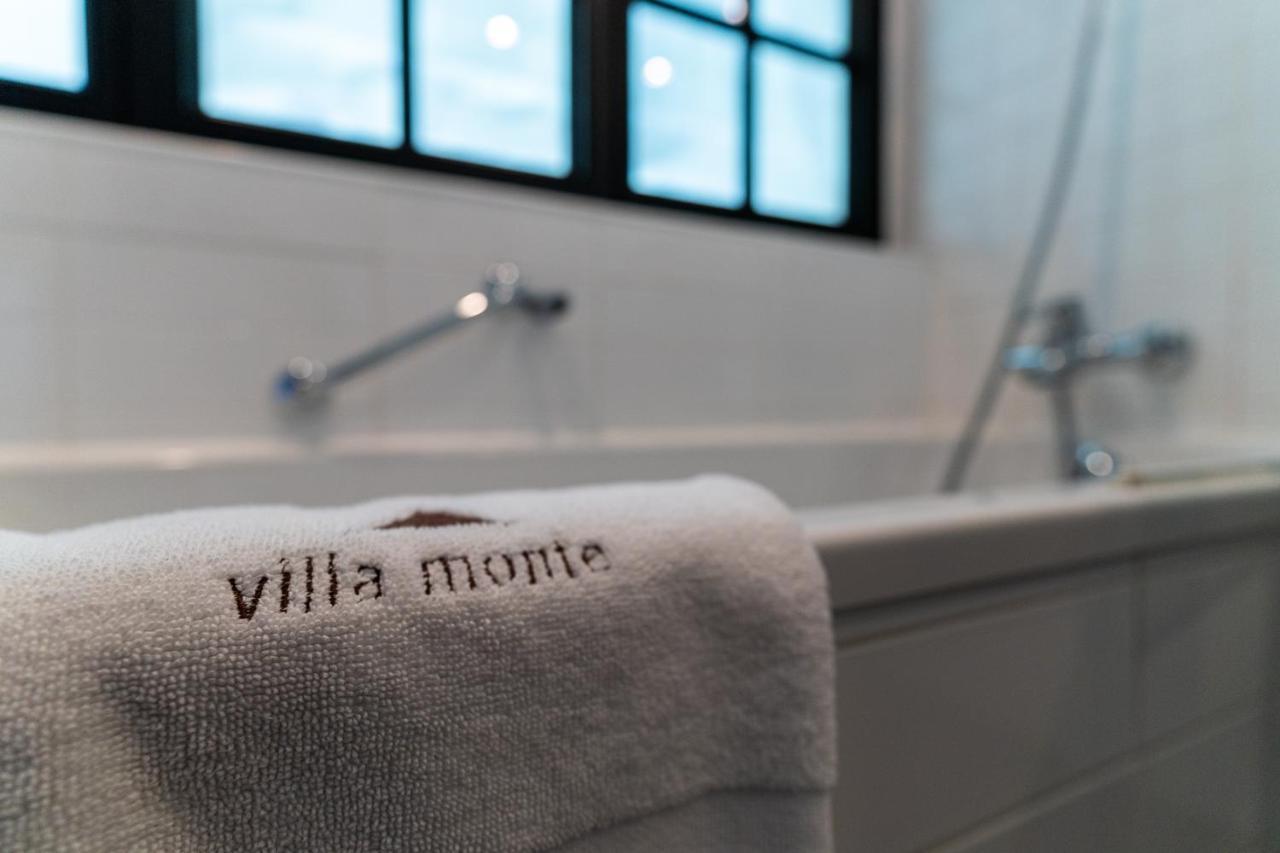 Hotel Villa Monte ハイスト・オプ・デン・ベルグ エクステリア 写真